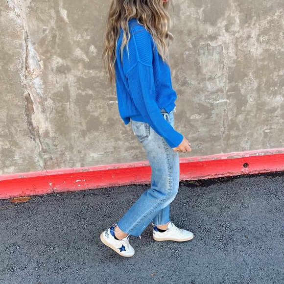 LIVE SHOW NOTIFICATION: LIKE THIS LISTING TO GET NOTIFIED WHEN I GO LIVE🤍 - Picture 16 of 16